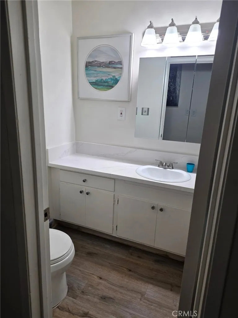 805 Glenway #205 Inglewood, CA 90302