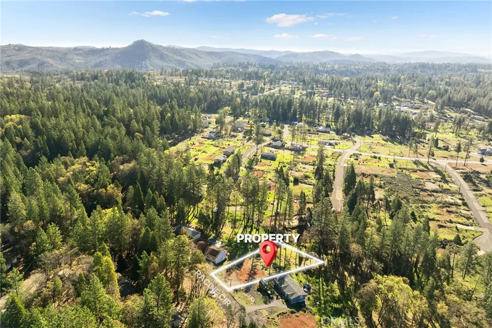 14145 Racine Magalia, CA 95954