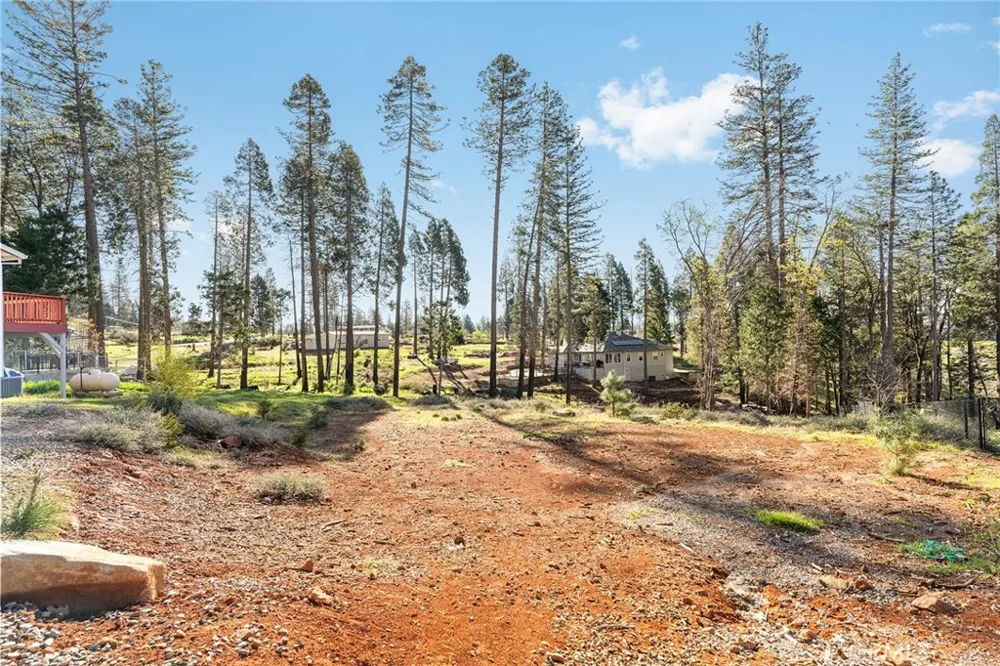 14145 Racine Magalia, CA 95954