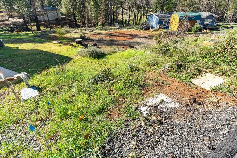 14145 Racine Magalia, CA 95954