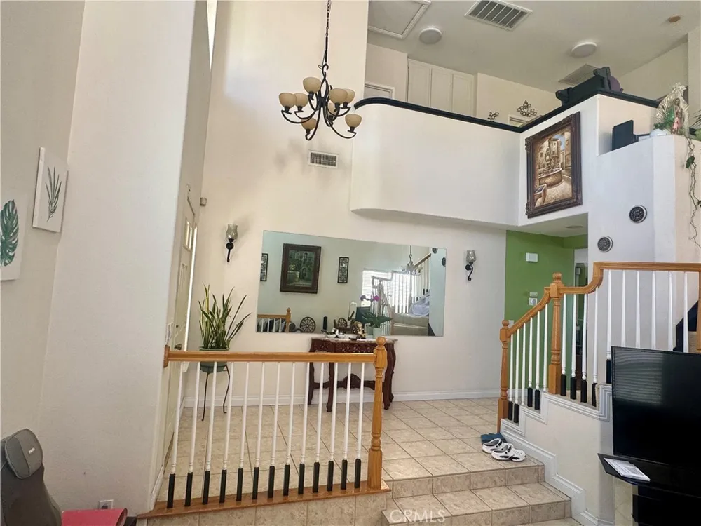 313 Napa Court Fullerton, CA 92833
