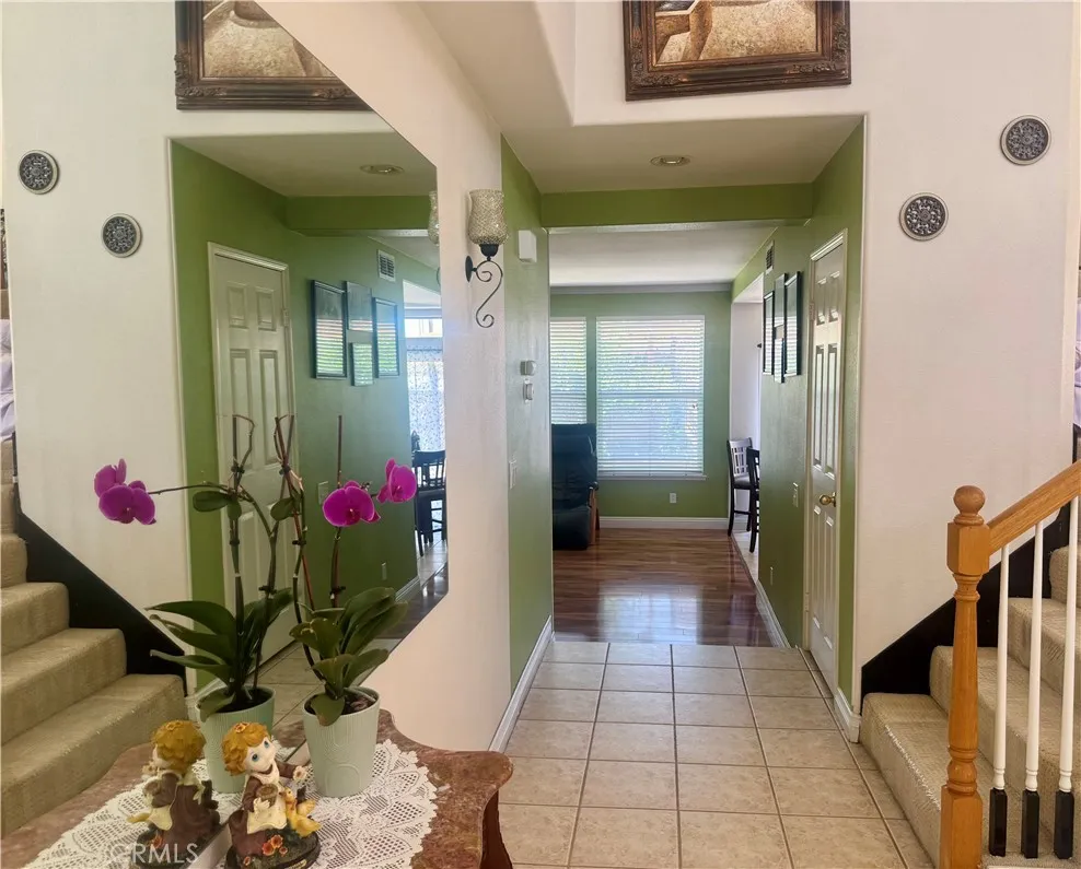 313 Napa Court Fullerton, CA 92833