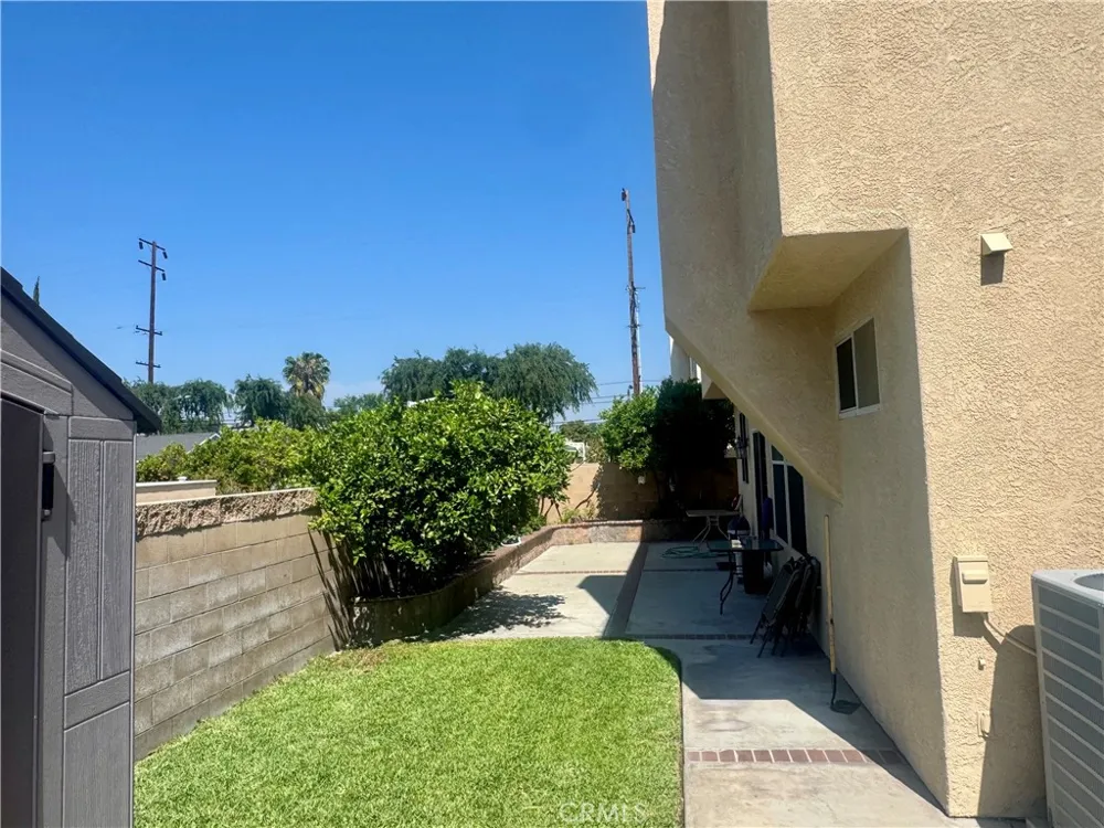 313 Napa Court Fullerton, CA 92833
