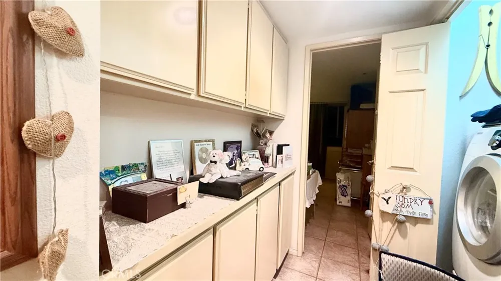 43170 Wall #E Hemet, CA 92544
