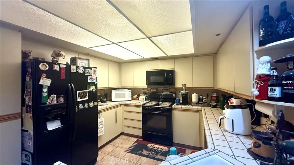 43170 Wall #E Hemet, CA 92544