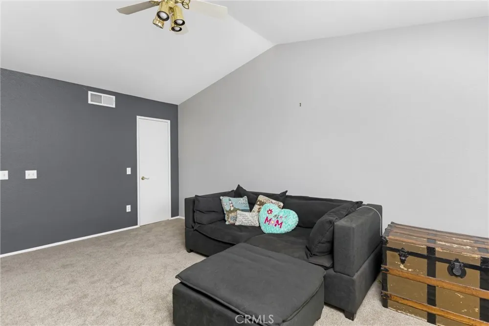 5446 Trevino Banning, CA 92220
