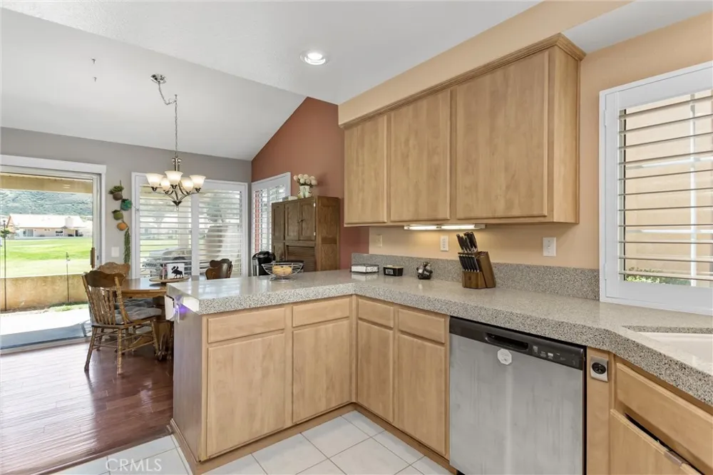 5446 Trevino Banning, CA 92220