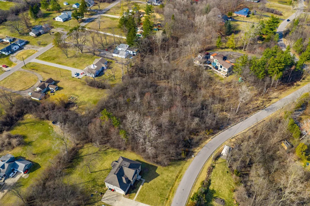 25099 Edgemont Drive Southfield, MI 48033