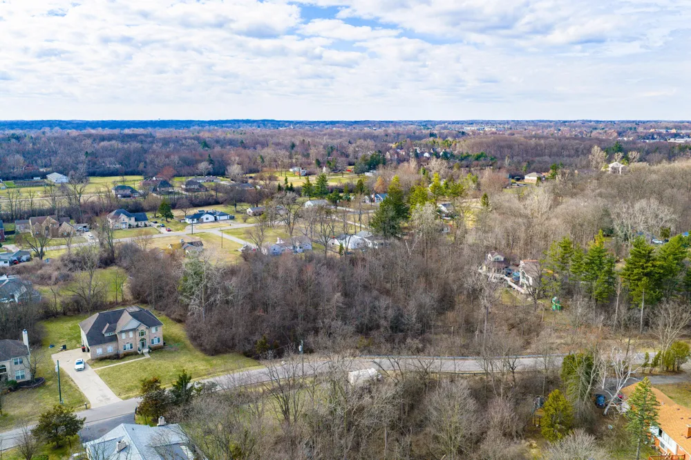 25099 Edgemont Drive Southfield, MI 48033