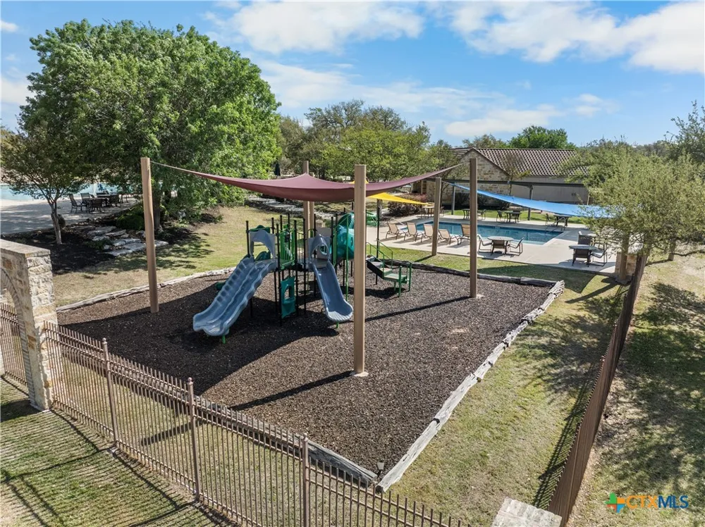 1479 Merlot New Braunfels, TX 78132