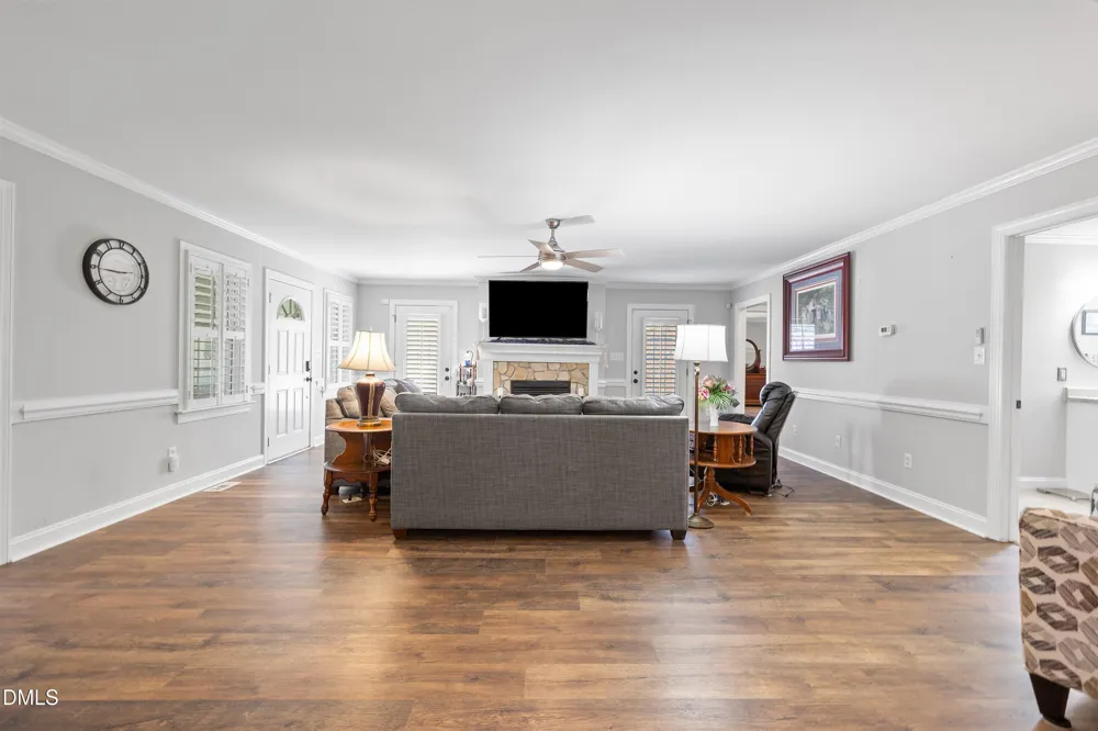 9759 Nash Street Middlesex, NC 27557
