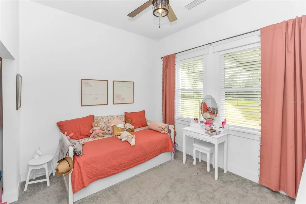 171 RIVER OAKS DRIVE Osteen, FL 32764