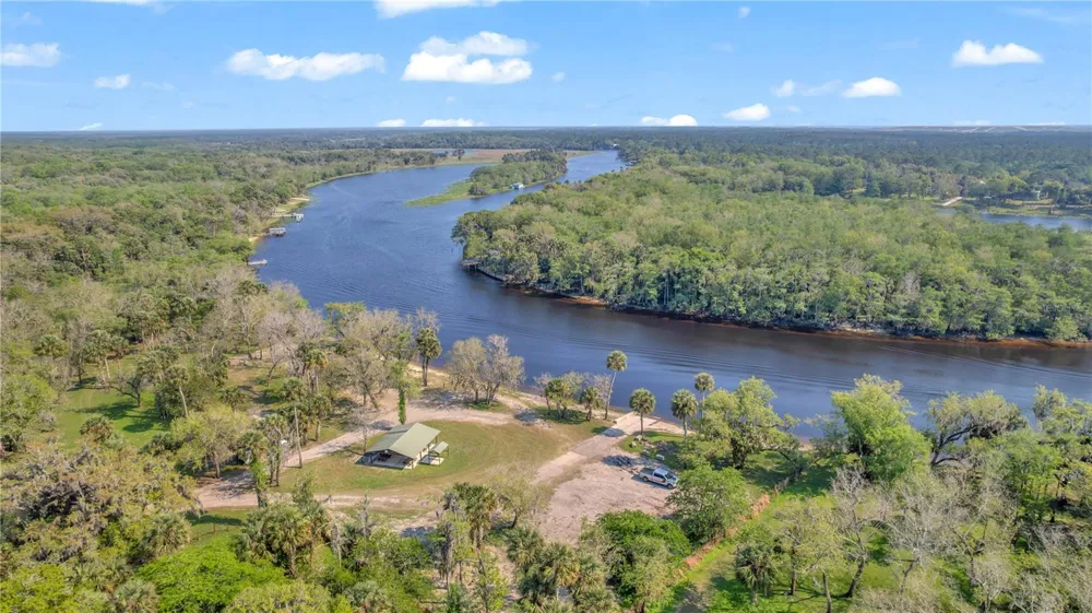171 RIVER OAKS DRIVE Osteen, FL 32764