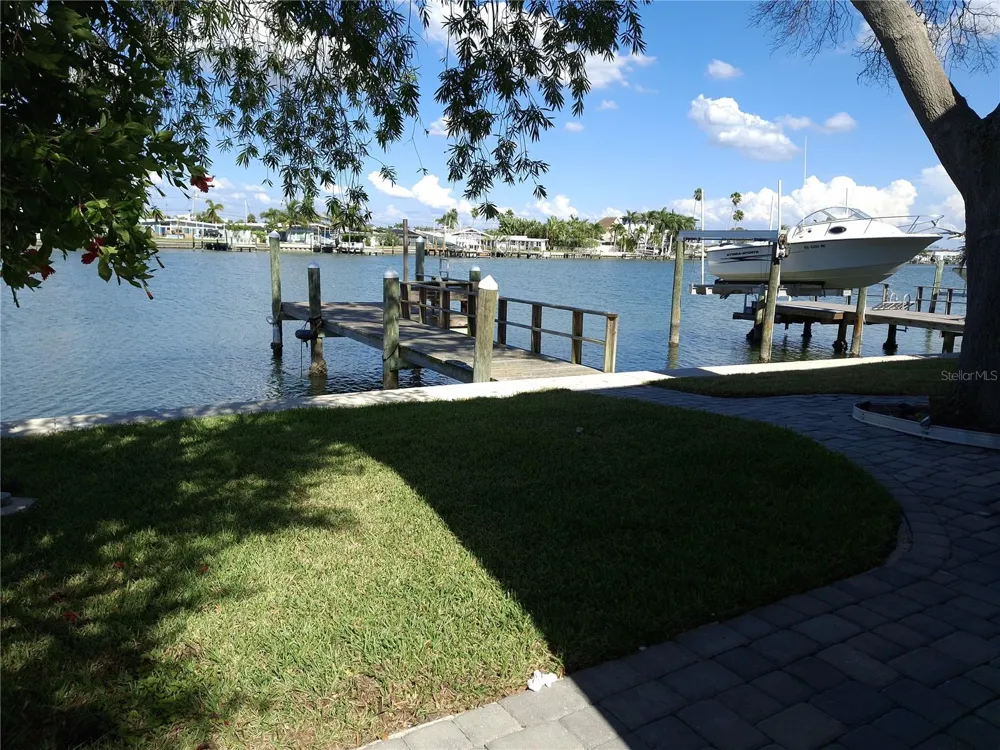 11355 3RD STREET E Treasure Island, FL 33706