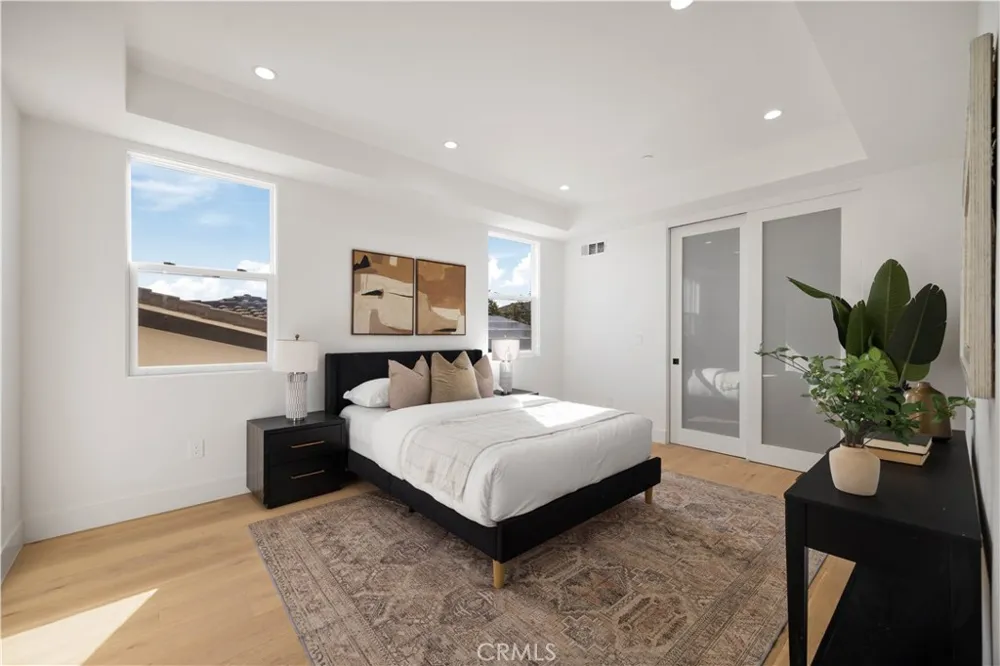 902 Green Redondo Beach, CA 90278