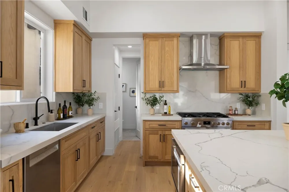 902 Green Redondo Beach, CA 90278