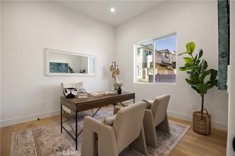 902 Green Redondo Beach, CA 90278
