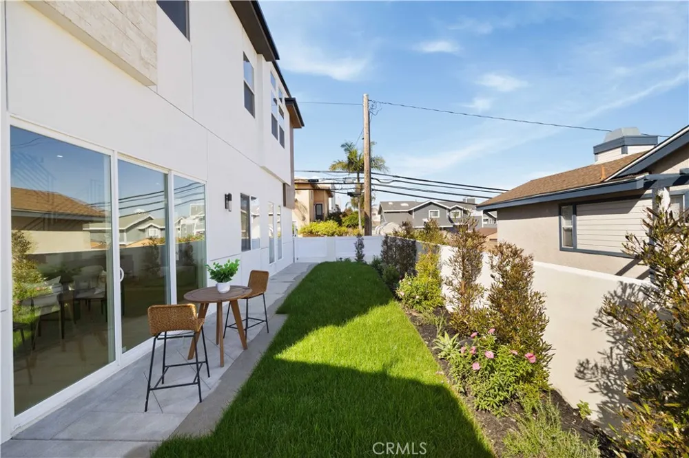 902 Green Redondo Beach, CA 90278