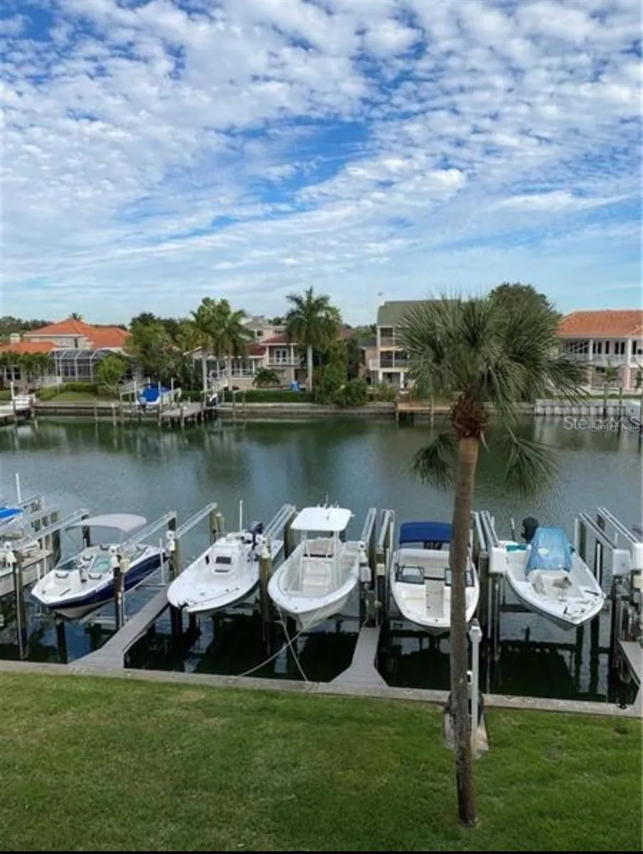 1125 PINELLAS BAYWAY S #201 furnished St Petersburg, FL 33715