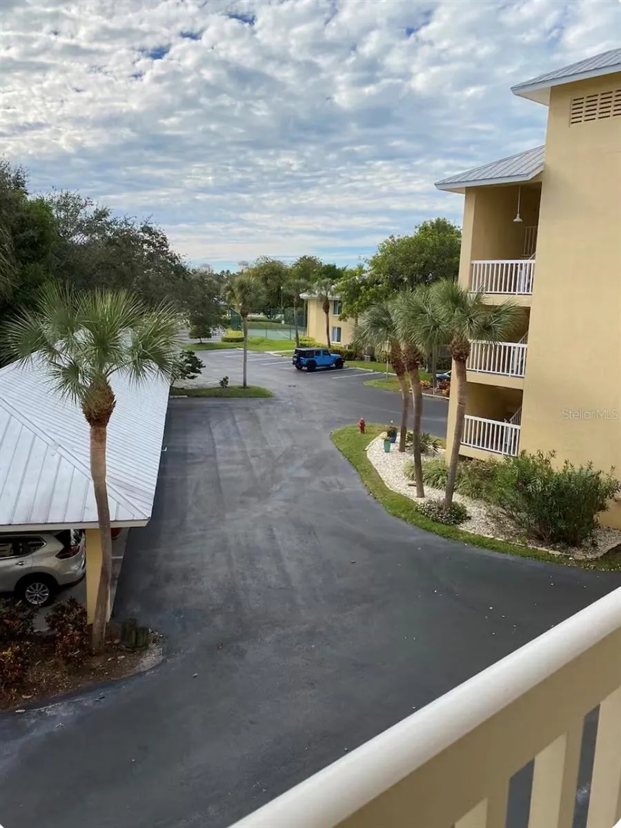 1125 PINELLAS BAYWAY S #201 furnished St Petersburg, FL 33715
