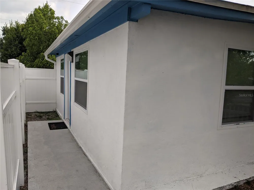 4538 W MINNEHAHA STREET #B Tampa, FL 33614