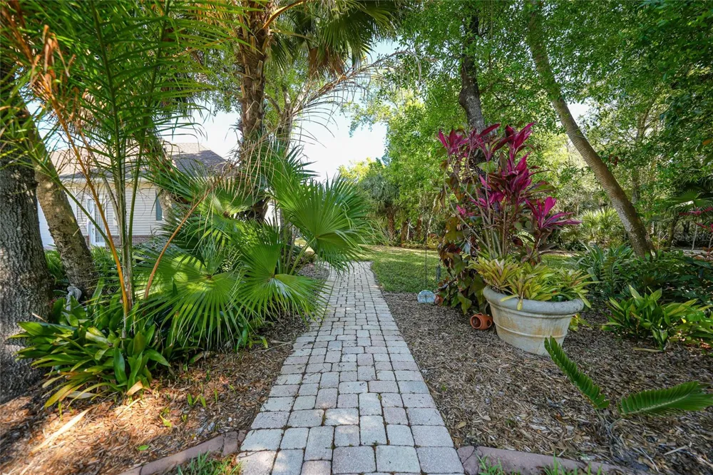 12222 SW AUSTIN AVENUE Lake Suzy, FL 34269
