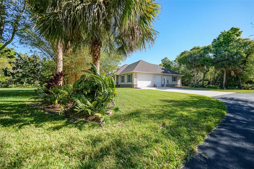 12222 SW AUSTIN AVENUE Lake Suzy, FL 34269
