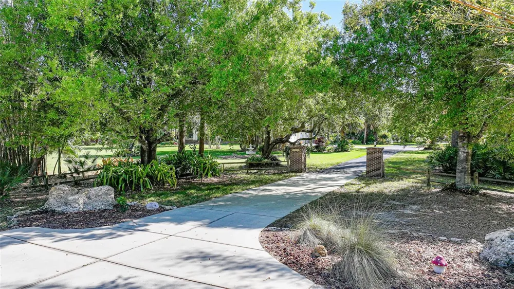 12222 SW AUSTIN AVENUE Lake Suzy, FL 34269