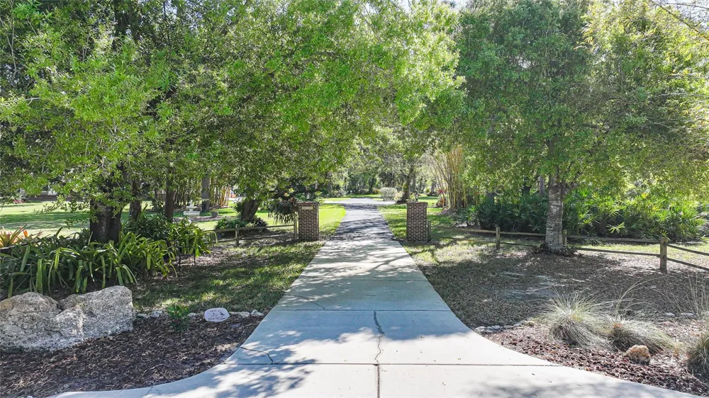 12222 SW AUSTIN AVENUE Lake Suzy, FL 34269