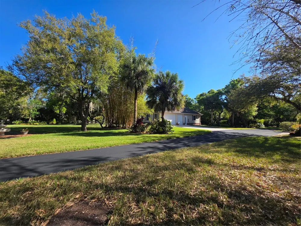 12222 SW AUSTIN AVENUE Lake Suzy, FL 34269