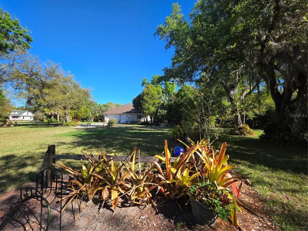 12222 SW AUSTIN AVENUE Lake Suzy, FL 34269