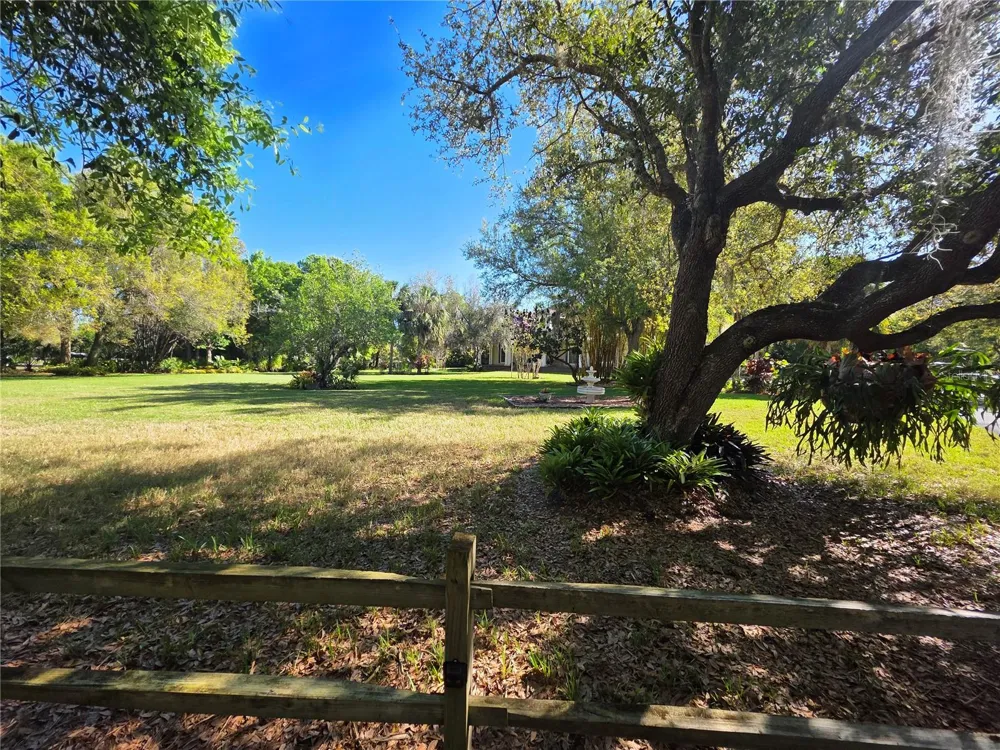 12222 SW AUSTIN AVENUE Lake Suzy, FL 34269