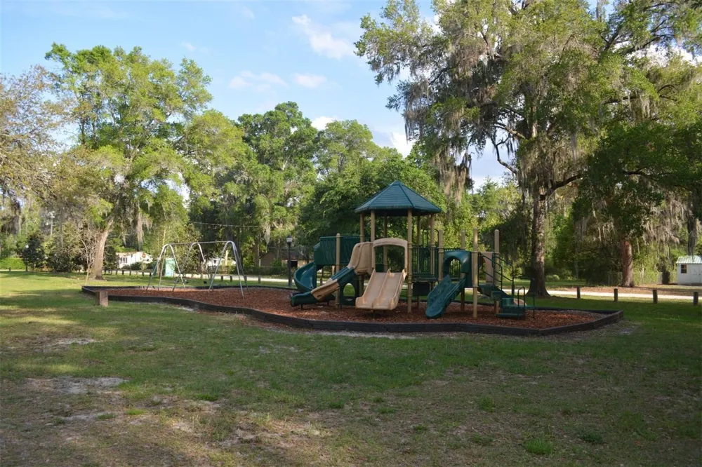 25415 NE STATE ROAD 26 Melrose, FL 32666
