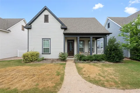 1182 Grant Wood Avenue