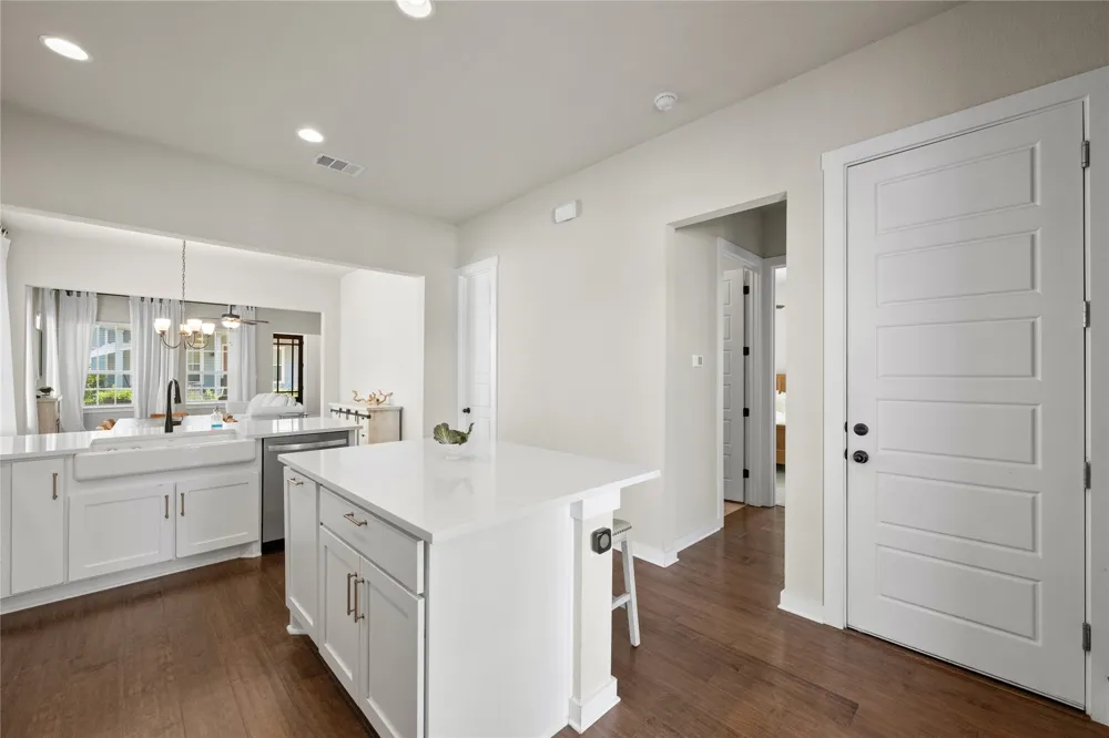 1182 Grant Wood Avenue Driftwood, TX 78619
