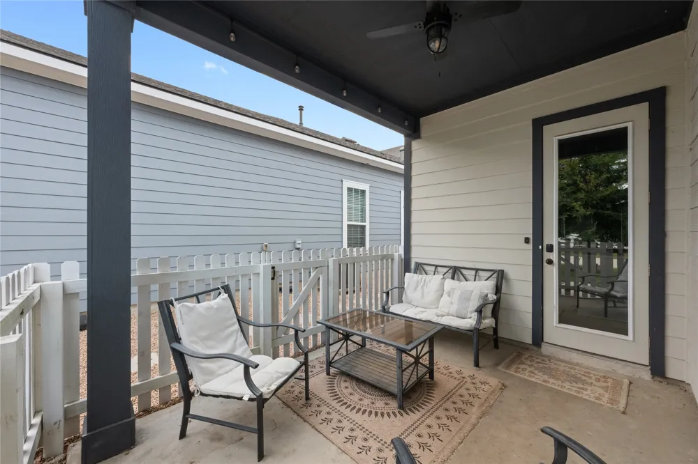 1182 Grant Wood Avenue Driftwood, TX 78619
