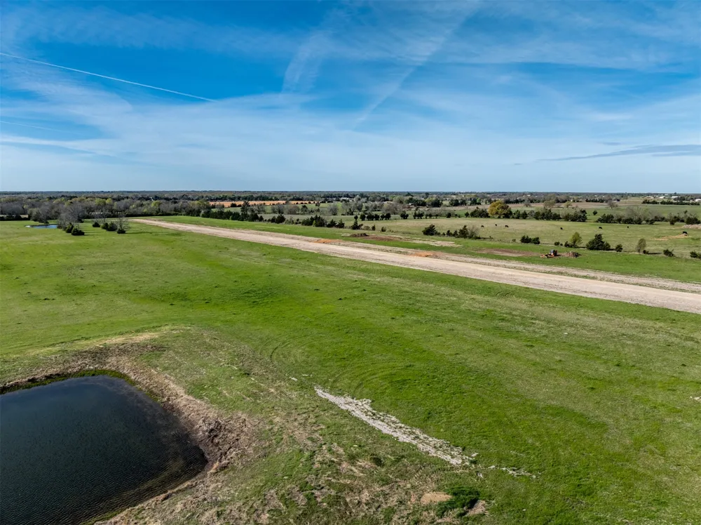 123 Private Road 33263 Sumner, TX 75486