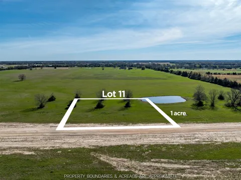 275 Private Road 33263