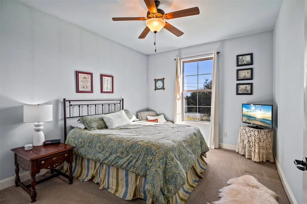 1177 Ronald Road Glen Rose, TX 76043
