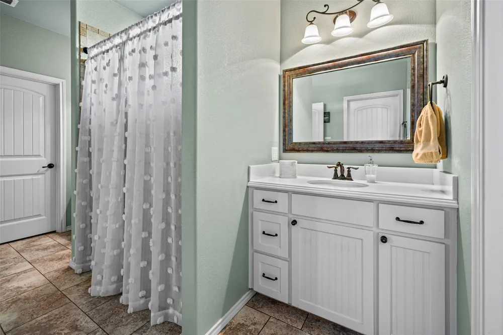 1177 Ronald Road Glen Rose, TX 76043