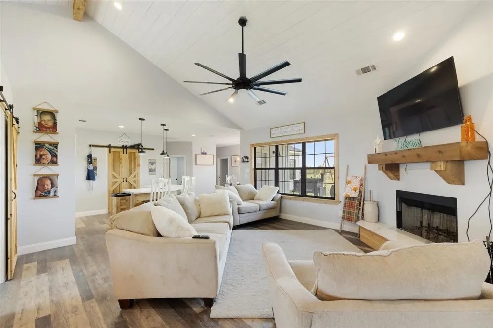 836 Fm-2068 Klondike, TX 75448