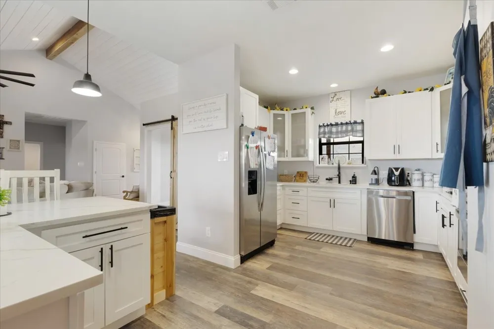 836 Fm-2068 Klondike, TX 75448