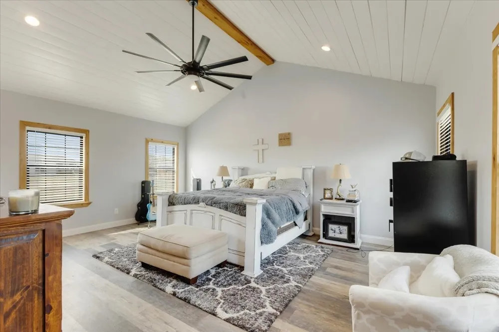 836 Fm-2068 Klondike, TX 75448