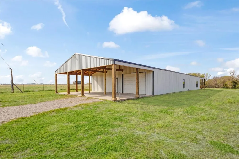836 Fm-2068 Klondike, TX 75448