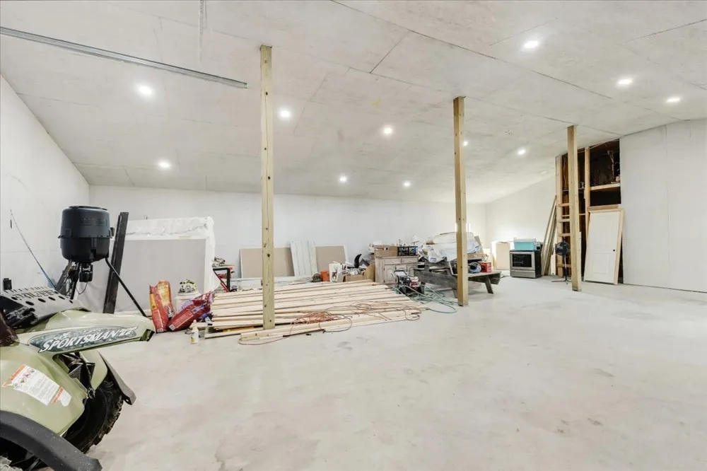 836 Fm-2068 Klondike, TX 75448