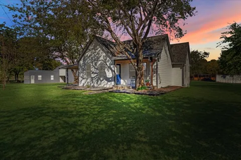 402 W Sam Rayburn Road
