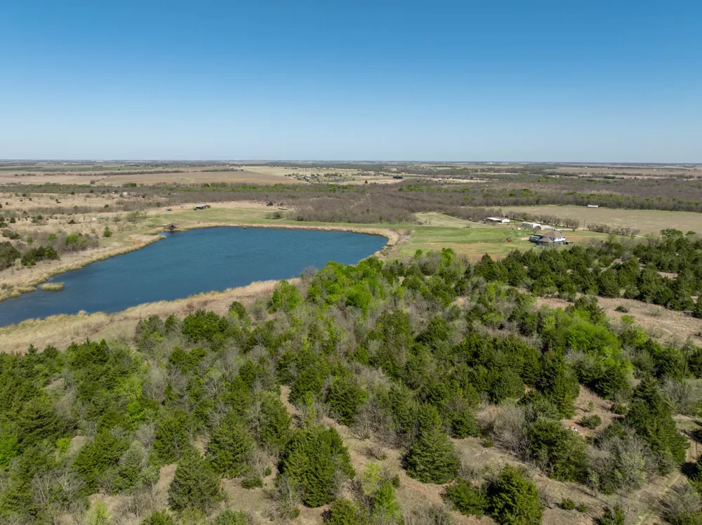 930 Lakeside Drive Avalon, TX 76623