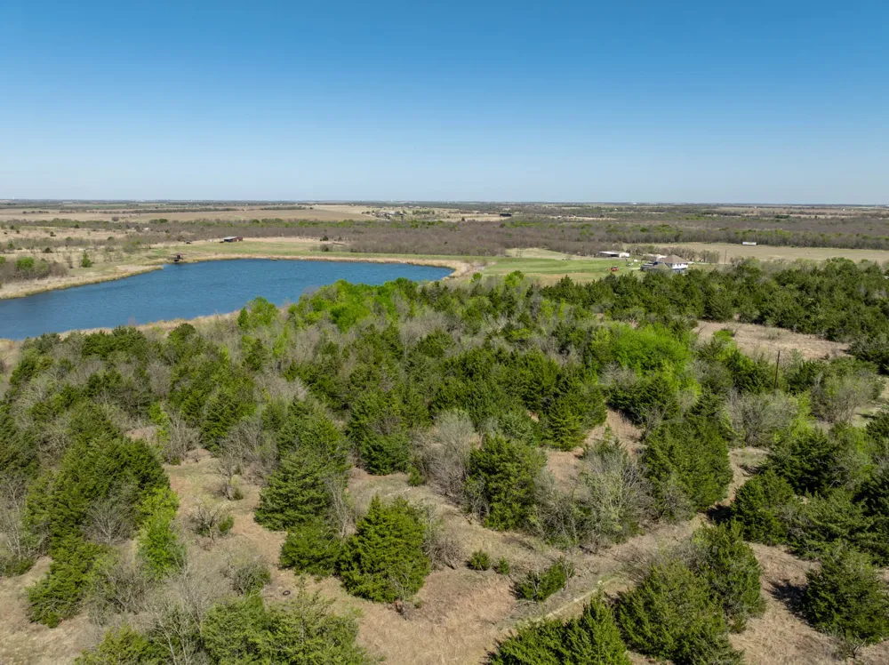 930 Lakeside Drive Avalon, TX 76623