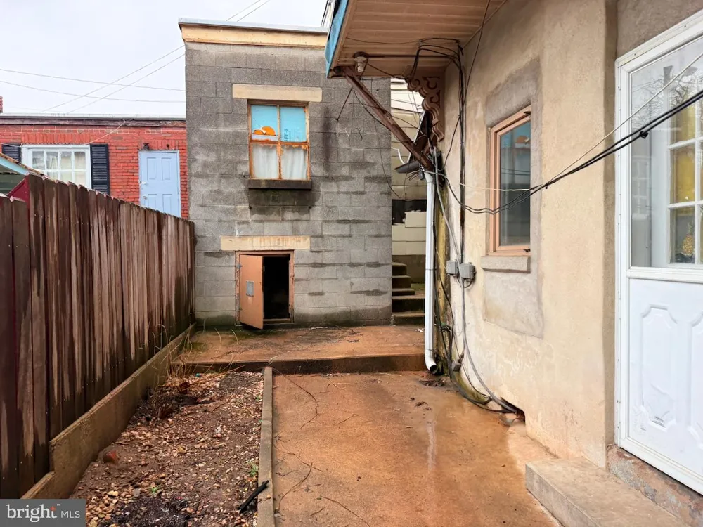 845 8TH STREET Reading, PA 19604