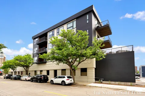 300 Washington Avenue #Unit 16